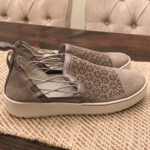 Jambu leather gray slip on shoes Sz 9.5